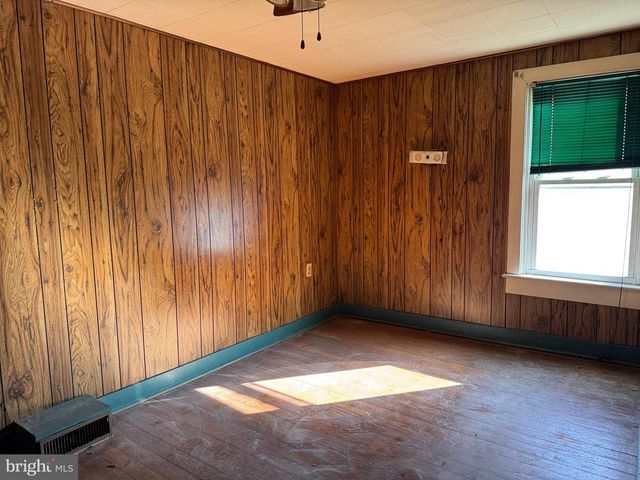 719 3RD ST, Martinsburg, WV 25404