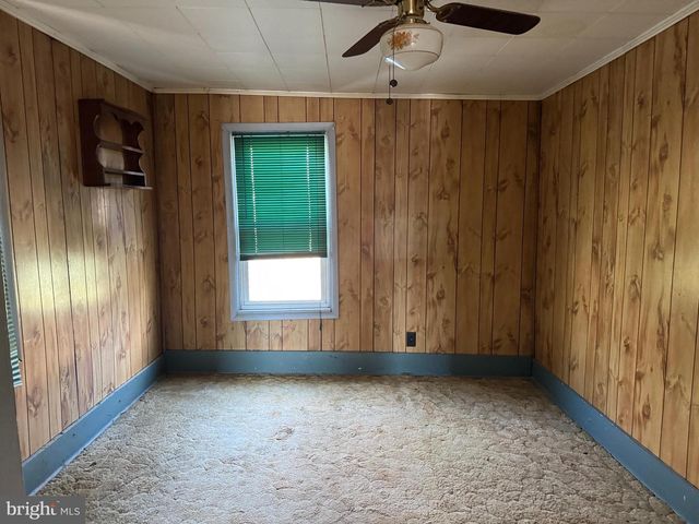 719 3RD ST, Martinsburg, WV 25404