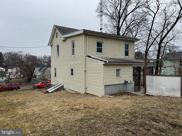 719 3RD ST, Martinsburg, WV 25404