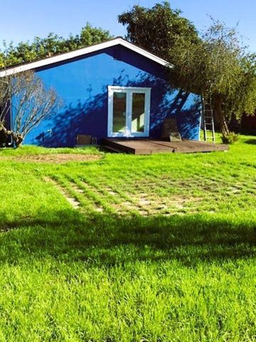 24741 Calaroga Ave, Hayward, CA 94545