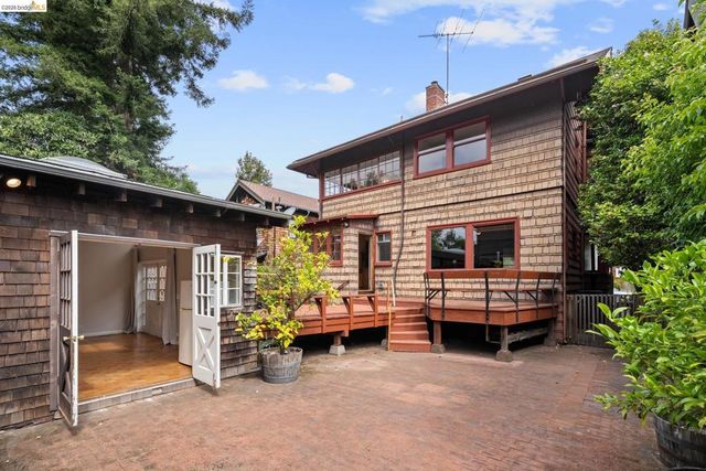 2714 Woolsey St, Berkeley, CA 94705