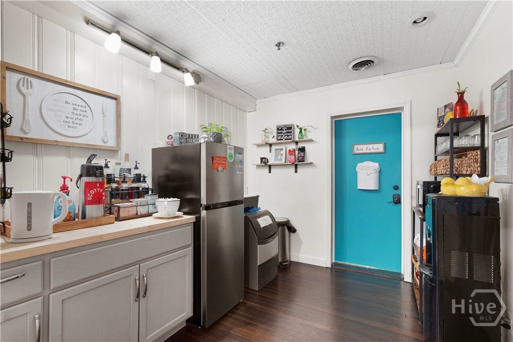 Image 13 of property listing at 24 Van Horne Avenue, Tybee Island, GA 31328