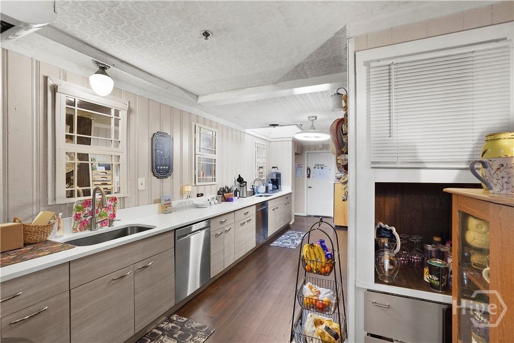 Image 14 of property listing at 24 Van Horne Avenue, Tybee Island, GA 31328