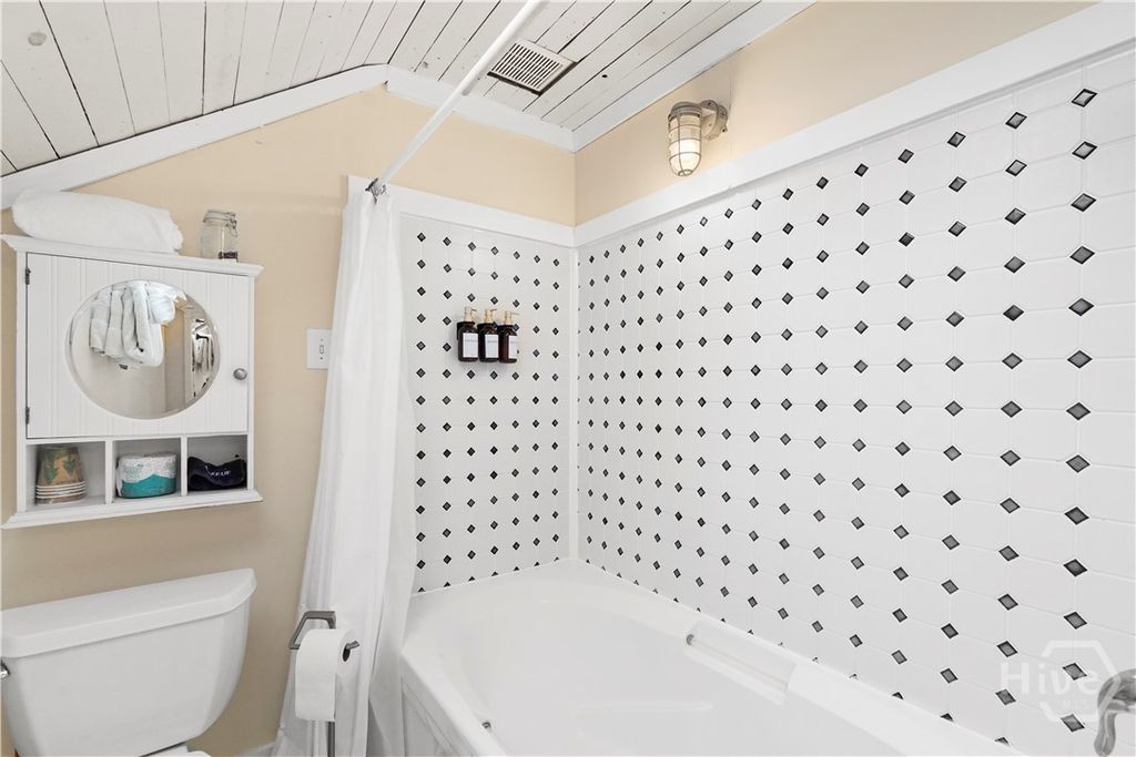 Image 43 of property listing at 24 Van Horne Avenue, Tybee Island, GA 31328