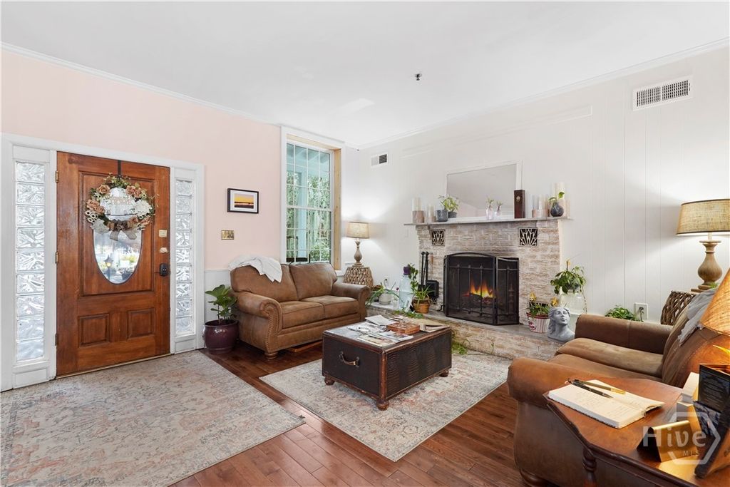 Image 8 of property listing at 24 Van Horne Avenue, Tybee Island, GA 31328