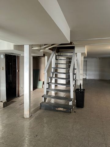 7811 S Wabash Avenue, Chicago, IL 60619