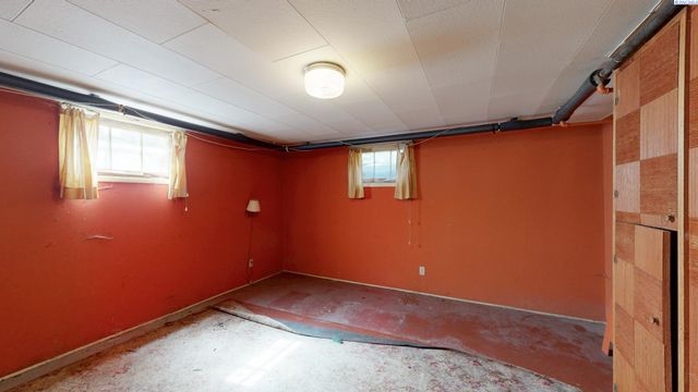 1040 NE Lake St., Pullman, WA 99163