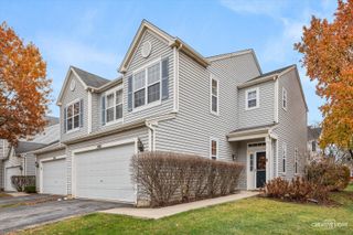 2406 Brush Hill Circle, Joliet, IL 60432
