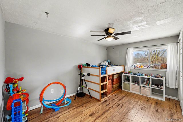 16190 Karin Street, Taylor, MI 48180