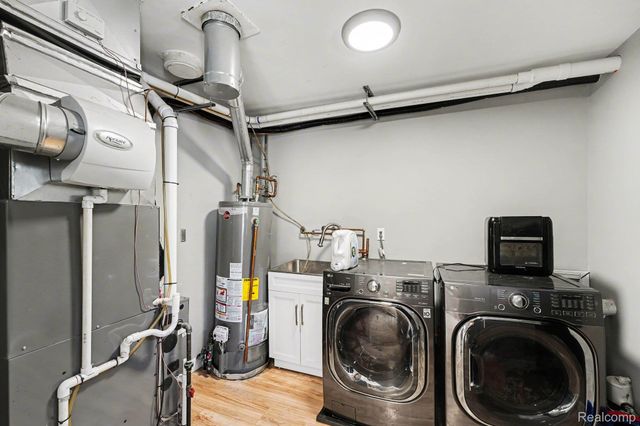 16190 Karin Street, Taylor, MI 48180