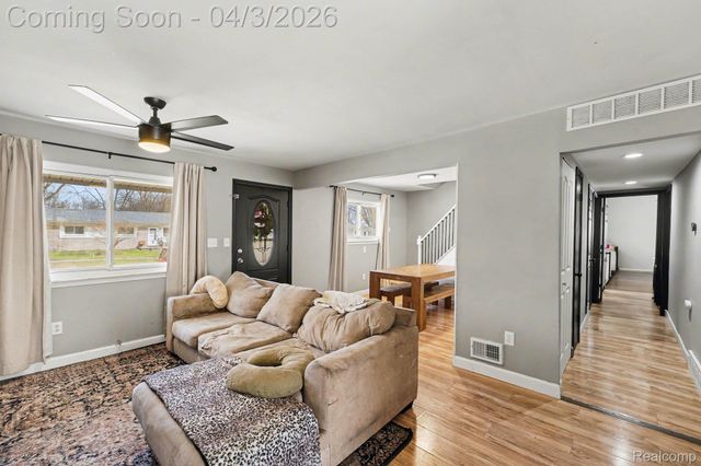 16190 Karin Street, Taylor, MI 48180