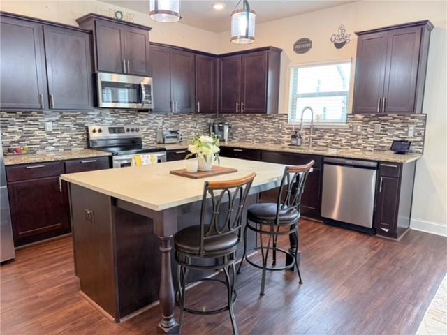1210 Brookstone Circle, Conyers, GA 30012