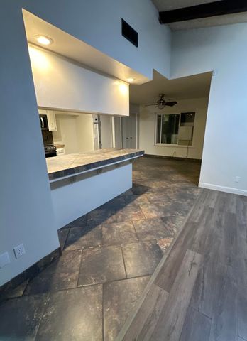 2312 S Divisadero Street, Visalia, CA 93277