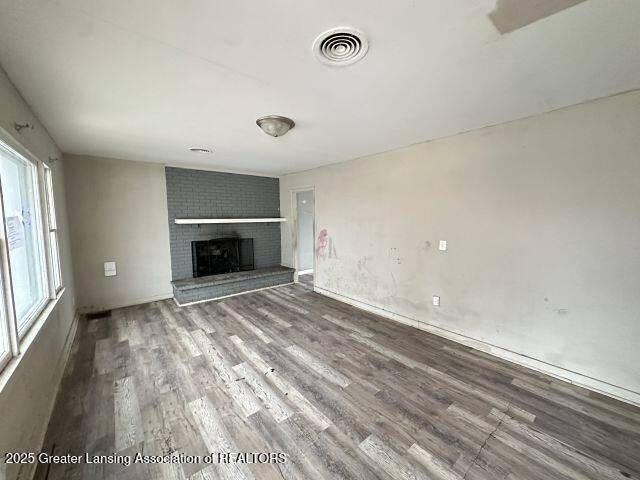 135 W Howe Avenue, Lansing, MI 48906