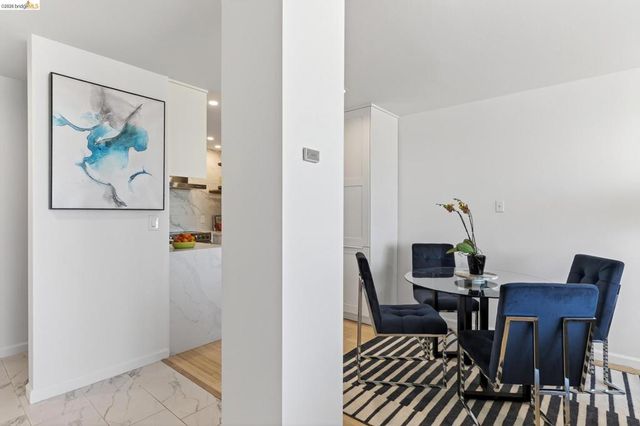 565 Bellevue Ave 2205, Oakland, CA 94610