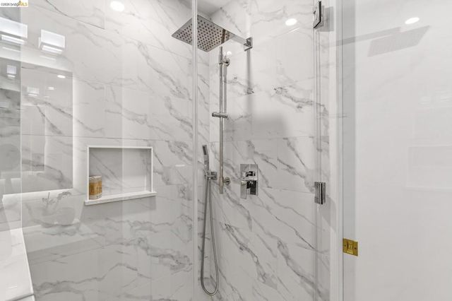 565 Bellevue Ave 2205, Oakland, CA 94610