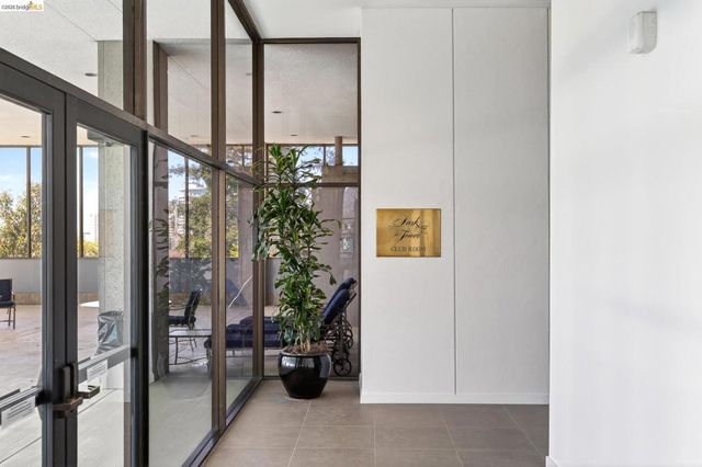 565 Bellevue Ave 2205, Oakland, CA 94610