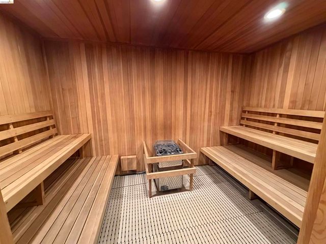 565 Bellevue Ave 2205, Oakland, CA 94610