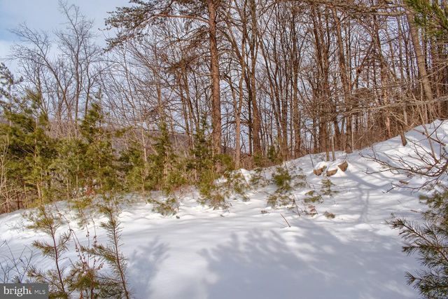 435 NEITZ VALLEY RD, Selinsgrove, PA 17870