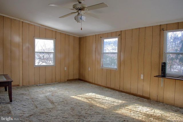 435 NEITZ VALLEY RD, Selinsgrove, PA 17870