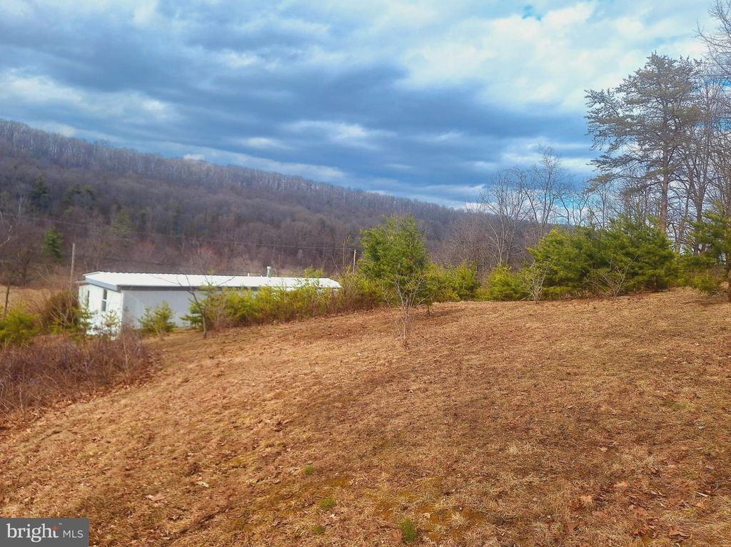 435 NEITZ VALLEY RD, Selinsgrove, PA 17870