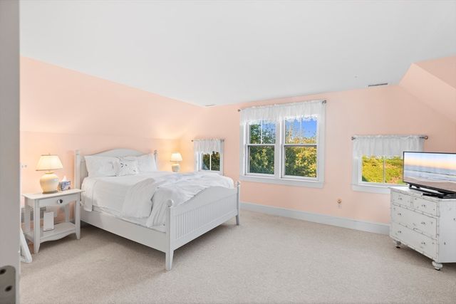 4 Maxey Pond Road, Nantucket, MA 02554