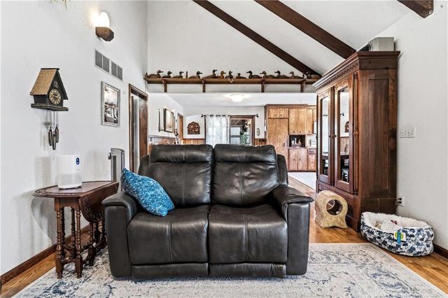 33421 Mcclellen Road, Drexel, MO 64742