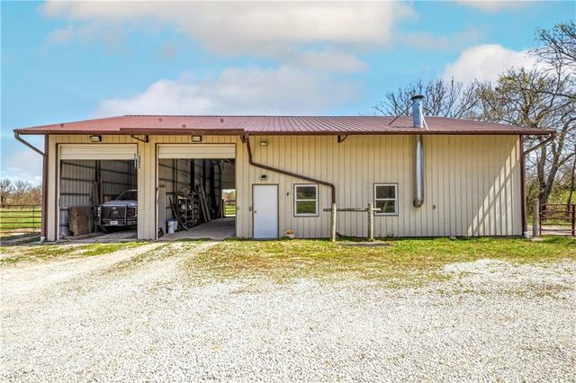 33421 Mcclellen Road, Drexel, MO 64742