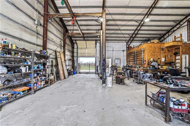 33421 Mcclellen Road, Drexel, MO 64742