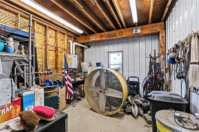 33421 Mcclellen Road, Drexel, MO 64742