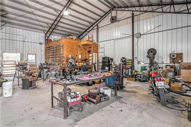 33421 Mcclellen Road, Drexel, MO 64742