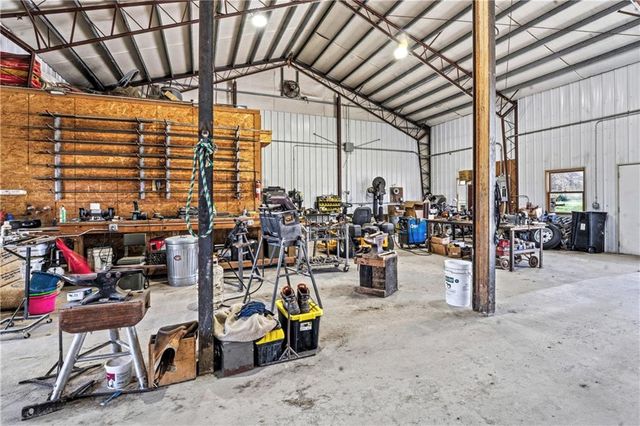 33421 Mcclellen Road, Drexel, MO 64742