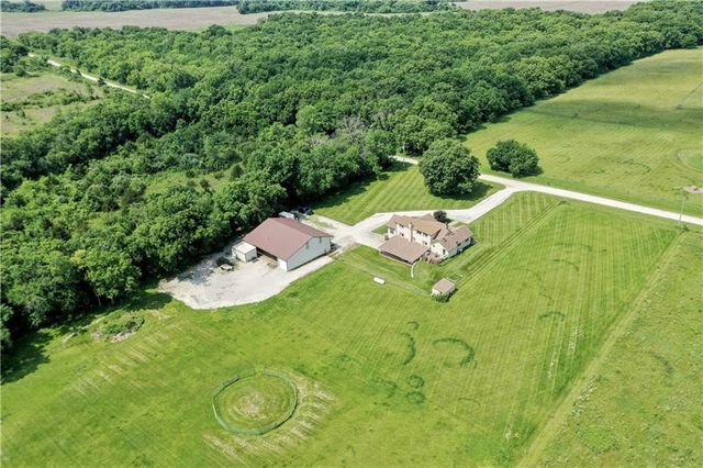 33421 Mcclellen Road, Drexel, MO 64742