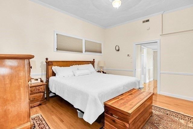 49 Lakeview Ave, Bellingham, MA 02019