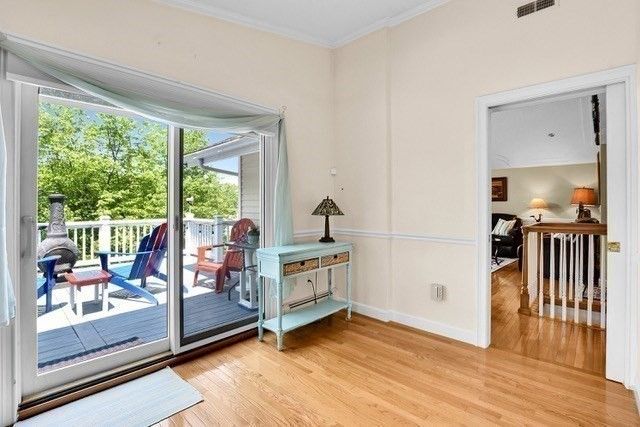 49 Lakeview Ave, Bellingham, MA 02019