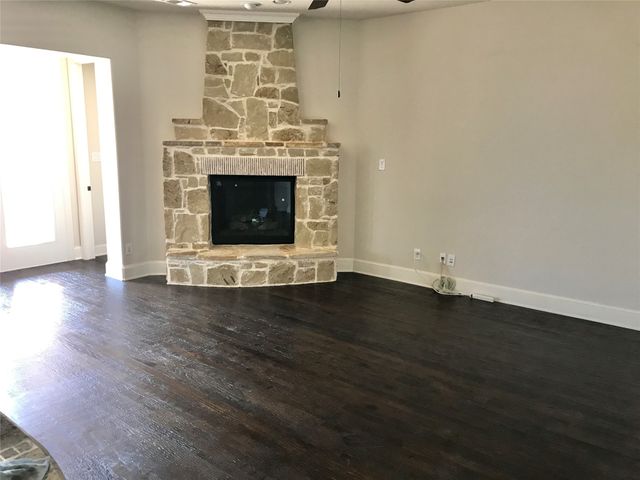 408 Paluxy Drive, Irving, TX 75039