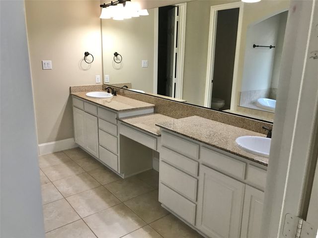 408 Paluxy Drive, Irving, TX 75039