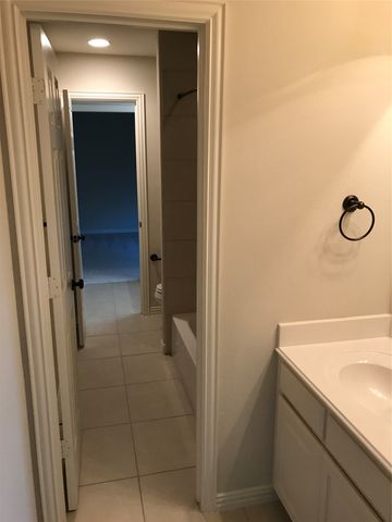 408 Paluxy Drive, Irving, TX 75039