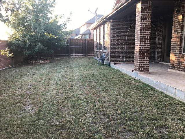 408 Paluxy Drive, Irving, TX 75039