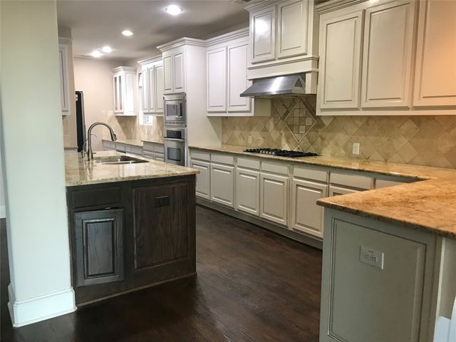 408 Paluxy Drive, Irving, TX 75039