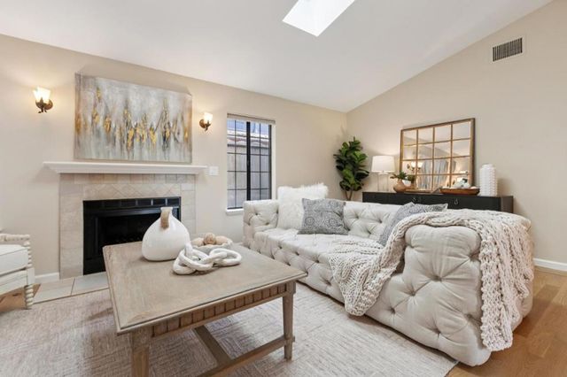 1112 Crescent Street, Montara, CA 94037