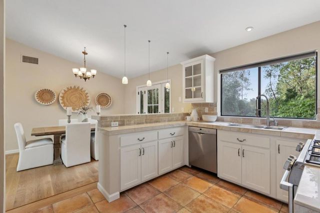 1112 Crescent Street, Montara, CA 94037