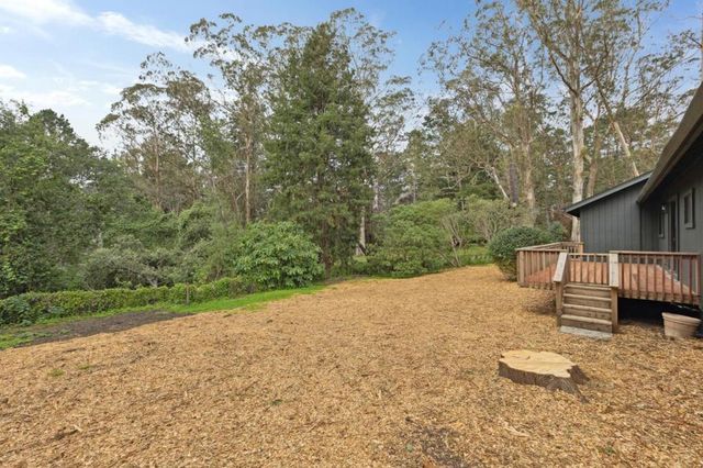 1112 Crescent Street, Montara, CA 94037