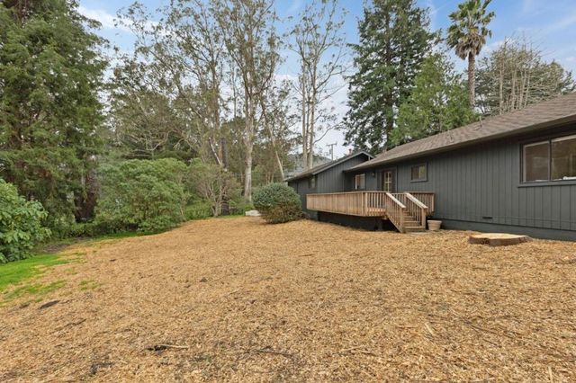 1112 Crescent Street, Montara, CA 94037