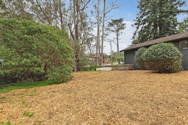 1112 Crescent Street, Montara, CA 94037