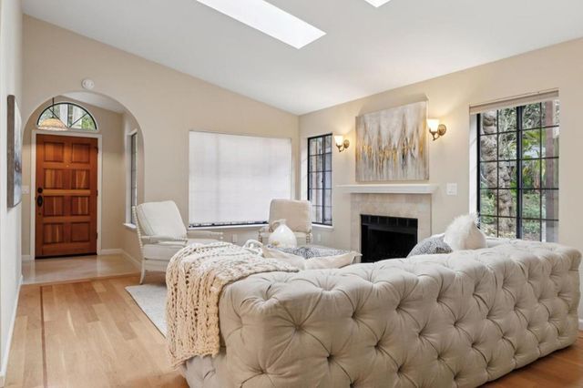 1112 Crescent Street, Montara, CA 94037