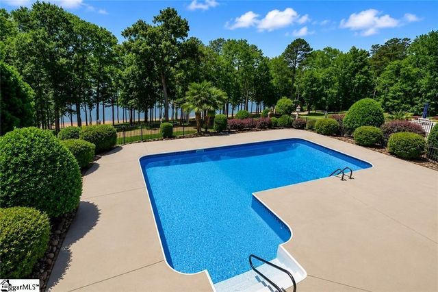 114 Willowbend Drive, Anderson, SC 29621