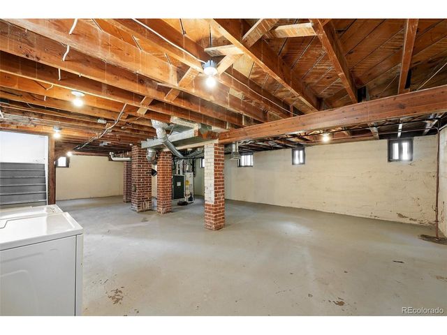 2549 Holly St, Denver, CO 80207