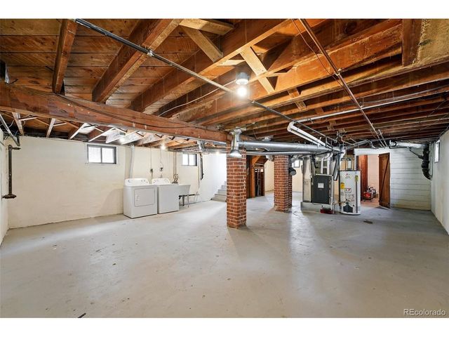 2549 Holly St, Denver, CO 80207