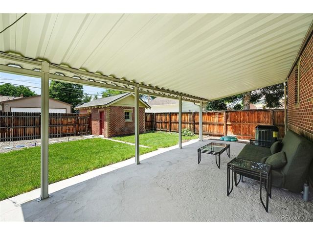 2549 Holly St, Denver, CO 80207